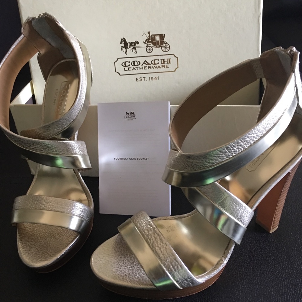Coach Sandals size 7.5 m